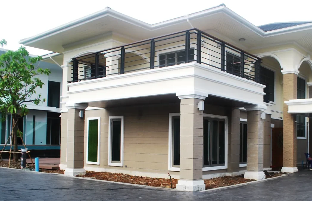 portfolio-classic-brown-house-1